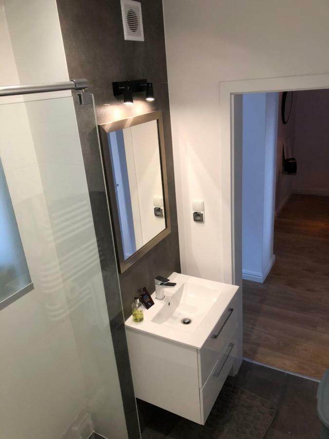 Apartament 'Laura' 티코친 외부 사진